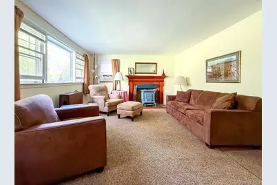 8415 Soundview Avenue, Southold, NY 11971 - Photo 3