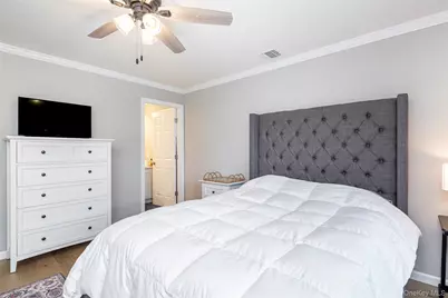 15 S Beach Road, Southampton, NY 11968 - Photo 23