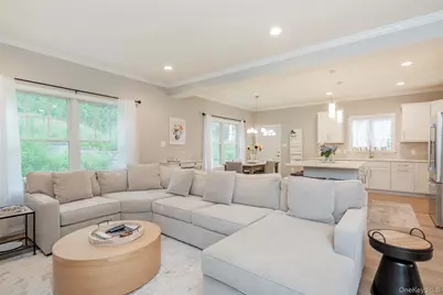 15 S Beach Road, Southampton, NY 11968 - Photo 15