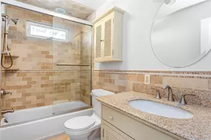 2 Bayside Ave, East Quogue, NY 11942 - Photo 11