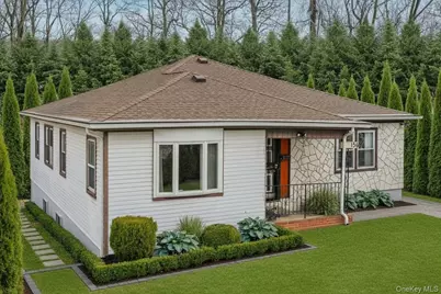 136 Bushey Avenue, Yonkers, NY 10710 - Photo 1