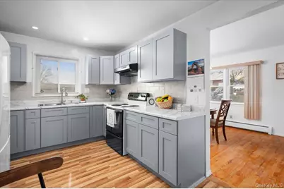 136 Bushey Avenue, Yonkers, NY 10710 - Photo 9