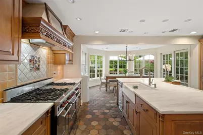 68 Flower Hill Road, Huntington, NY 11743 - Photo 27