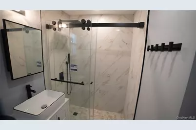 305 N Terrace Avenue, Mount Vernon, NY 10550 - Photo 5