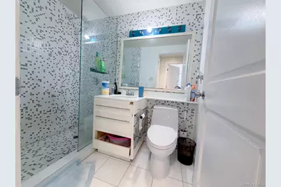 132-03 Sanford Avenue #2D, Flushing, NY 11355 - Photo 17