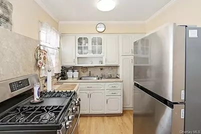 82-27 248th Street, Bellerose, NY 11426 - Photo 3