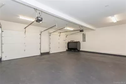 83 Thoreau Court, Yorktown Heights, NY 10598 - Photo 25