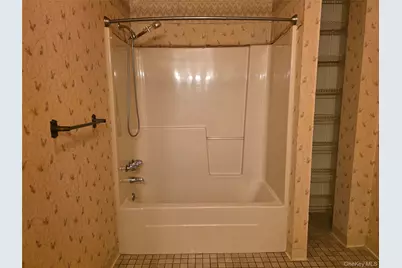 2 Park Place #B1B, Newburgh, NY 12550 - Photo 25