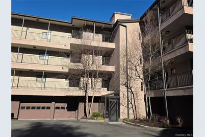 2 Park Place #B1B, Newburgh, NY 12550 - Photo 1