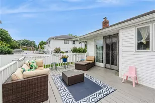 49 Eddie Ave, North Babylon, NY 11703 - Photo 21