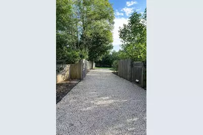 435 Montauk Highway, Westhampton Beach, NY 11978 - Photo 7