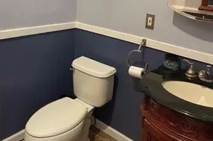 721 Meadow Rd, Smithtown, NY 11787 - Photo 5