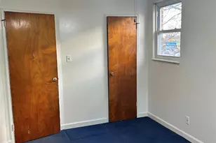 9801 Seaview Ave, Brooklyn, NY 11236 - Photo 9