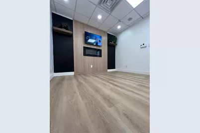 135 Sunrise Highway #Suite B, Amityville, NY 11701 - Photo 3