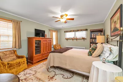 55 Vassar Street, Garden City, NY 11530 - Photo 9