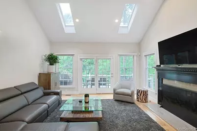 26 Agnew Farm Road, Armonk, NY 10504 - Photo 9