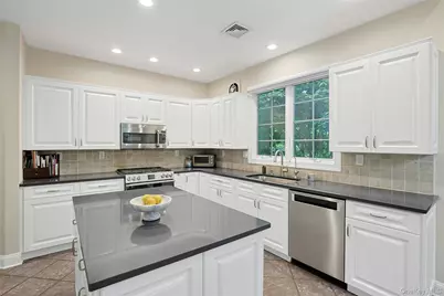 26 Agnew Farm Road, Armonk, NY 10504 - Photo 17