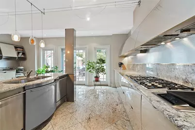 10 Hill Road, Sands Point, NY 11050 - Photo 29