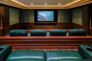 10 Hill Rd, Sands Point, NY 11050 - Photo 35