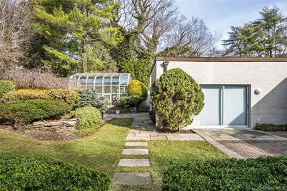 120 Bacon Road, Old Westbury, NY 11568 - Photo 25