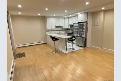 136 17 Maple Ave #14H, Flushing, NY 11355 - Photo 5