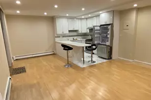 136 17 Maple Ave, Flushing, NY 11355 - Photo 5