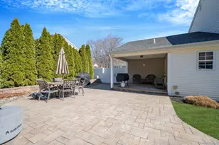 22 Northumberland Dr, Shoreham, NY 11786 - Photo 39