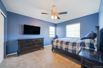 22 Northumberland Drive, Shoreham, NY 11786 - Photo 19