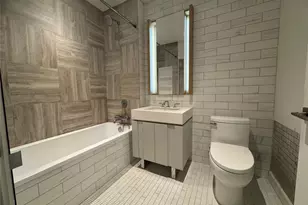 2218 Jackson Ave, Long Island City, NY 11101 - Photo 7