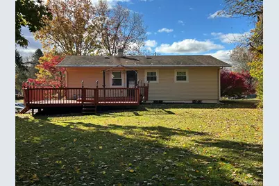 9 Sycamore Drive, Hyde Park, NY 12538 - Photo 5