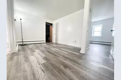 1612 Main Street #4, Pleasant Valley, NY 12569 - Photo 5