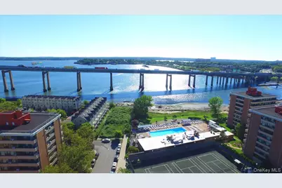 7-24 166th Street #8C, Whitestone, NY 11357 - Photo 21
