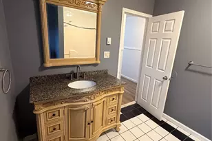 546 Granny Rd, Medford, NY 11763 - Photo 5