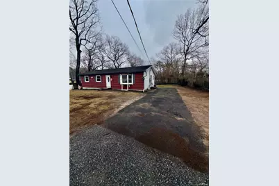 546 Granny Road, Medford, NY 11763 - Photo 1