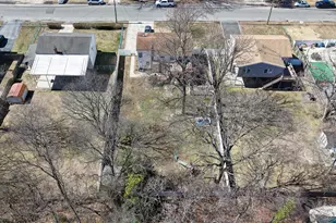 1081 Bay Shore Ave, Bay Shore, NY 11706 - Photo 23