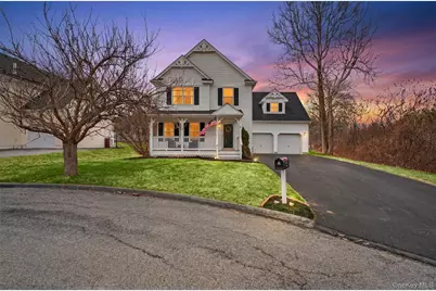 5 Sheldon Glen, Poughquag, NY 12570 - Photo 1