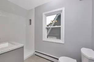 98 N Grove St, Valley Stream, NY 11580 - Photo 5