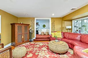 34 Peterborough Dr, Northport, NY 11768 - Photo 5