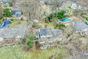 34 Peterborough Dr, Northport, NY 11768 - Photo 35