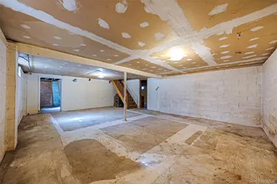 294 Sayville Boulevard, Sayville, NY 11782 - Photo 33