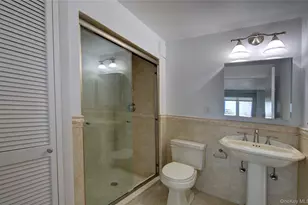 235 W Park Ave, Long Beach, NY 11561 - Photo 19