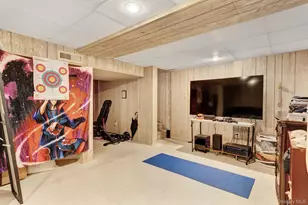 11 Manors Dr, Jericho, NY 11753 - Photo 29