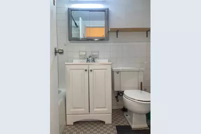 89-15 Parsons Blvd #6D, Jamaica, NY 11432 - Photo 9