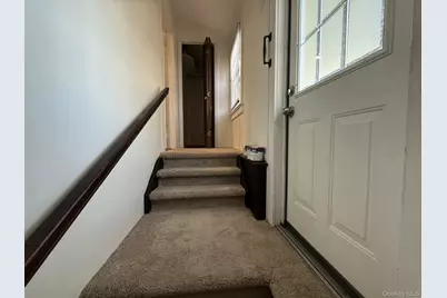 143 East Avenue, Hicksville, NY 11801 - Photo 13