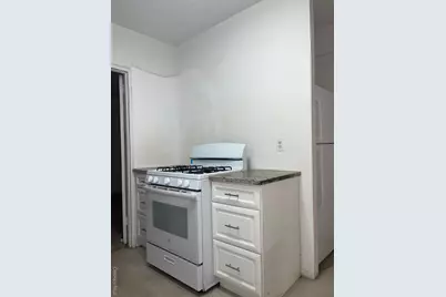 89-15 Parsons Boulevard #3L, Jamaica, NY 11432 - Photo 11