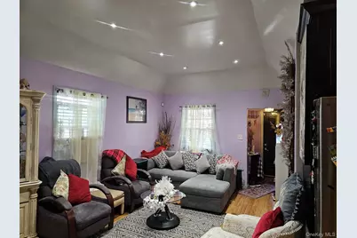 179-10 Mathewson Court, Jamaica, NY 11434 - Photo 3