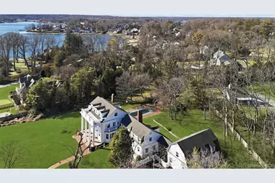 158 E Shore Road, Huntington, NY 11743 - Photo 5