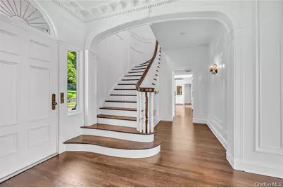 158 E Shore Road, Huntington, NY 11743 - Photo 15