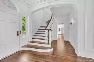 158 E Shore Rd, Huntington, NY 11743 - Photo 15