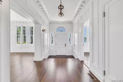 158 E Shore Road, Huntington, NY 11743 - Photo 11